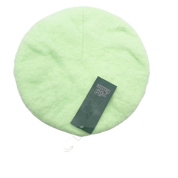 wild fable Accessories - Wild Fable NWT Women's OS Lime Green Soft Midweight Beret Boho Hippie Chic Hat